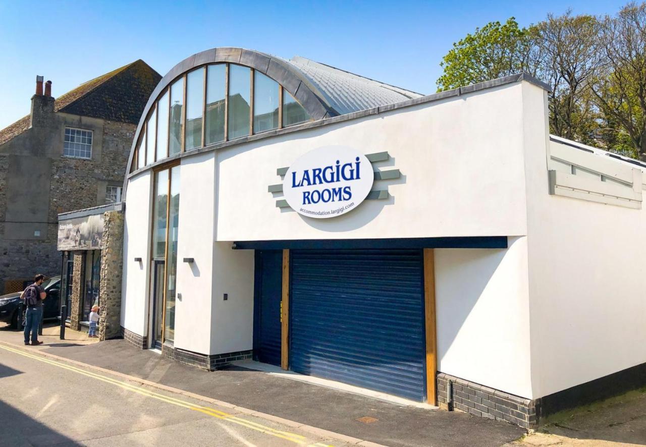 Largigi Rooms, Close To The Beach And Town Centre, Parking Available ليم ريجيس المظهر الخارجي الصورة